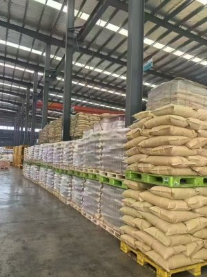 徐州吸水树脂批发厂家产品装车中，发货高效物流保障及时交付