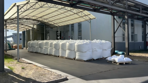 成都高分子吸水树脂厂家厂区装车全景