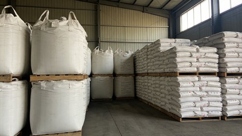 工厂仓库注塑SAP吸水树脂装车