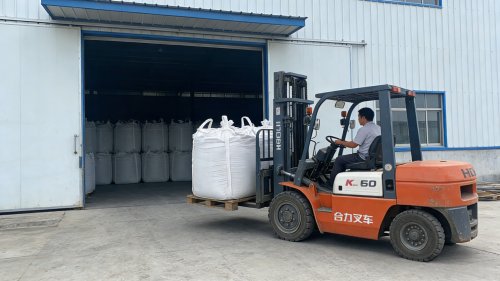 高分子吸水树脂产品装车
